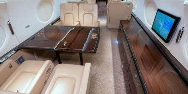 Gulfstream G550 Interior - Table and Chairs