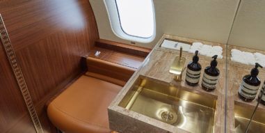 Global 7500 Interior- Lavatory