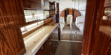 Gulfstream G550 Interior - galley