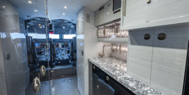 Gulfsteam G550 Interior galley