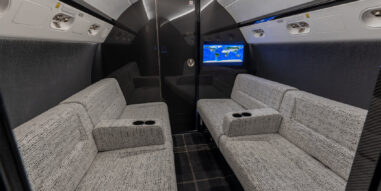 Gulfsteam G550 Interior couches